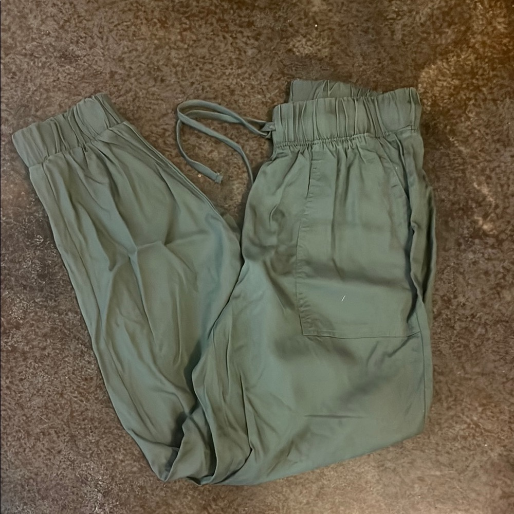 Green Drawstring Jogger Pants Women’s Small
